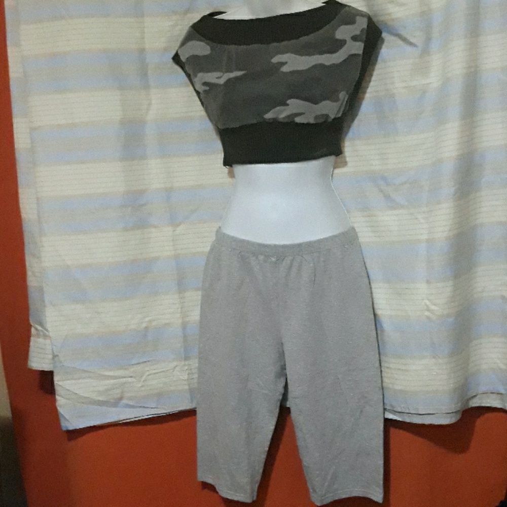 Clearance! Bike shorts with bonus crop top